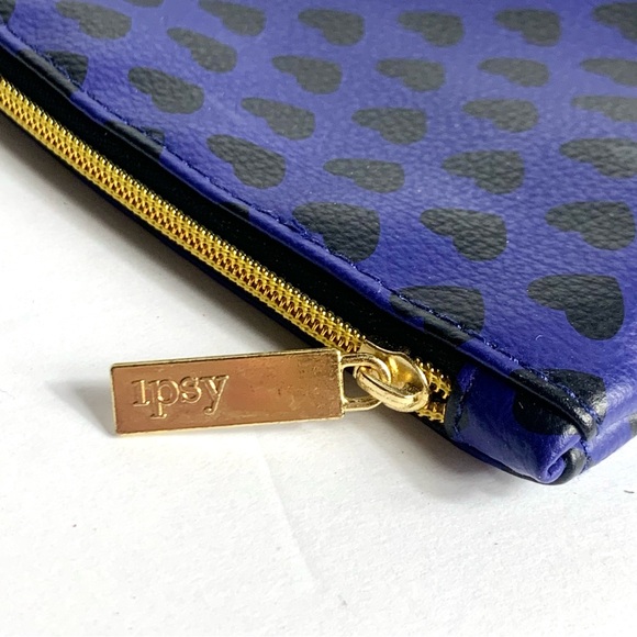 ipsy Makeup Glam Bag Cosmetics Hearts - Picture 3 of 6